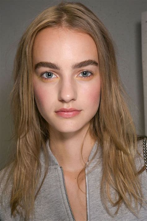The Best Beauty Looks From Nyfw Spring 2016 Runway Hair And Makeup Spring 2016
