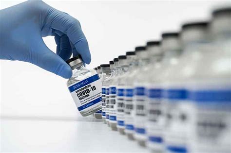 The vaccine causes the immune. Scramble for specialty syringes as Pfizer, feds look to ...