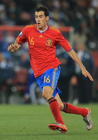 Create your own fifa 21 ultimate team squad with our squad builder and find player stats using our player database. Sergio Busquets Photos Photos - Spain v Honduras: Group H ...