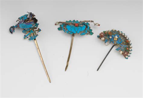 The jade hair ornament can be given to stockpile thomas in exchange for the ring of herculean strength or sparkly for a fragrant ring. Three Fine Chinese Kingfisher Feather Hair Ornaments, 09 ...
