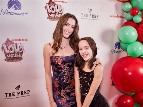 Rumson Sisters From Nickelodeon's "A Loud House Christmas" Raise Funds