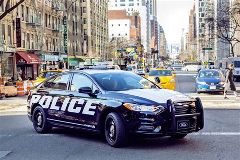 Ford Police Responder Hybrid Sedan Pursuit Rated Fuel Efficient