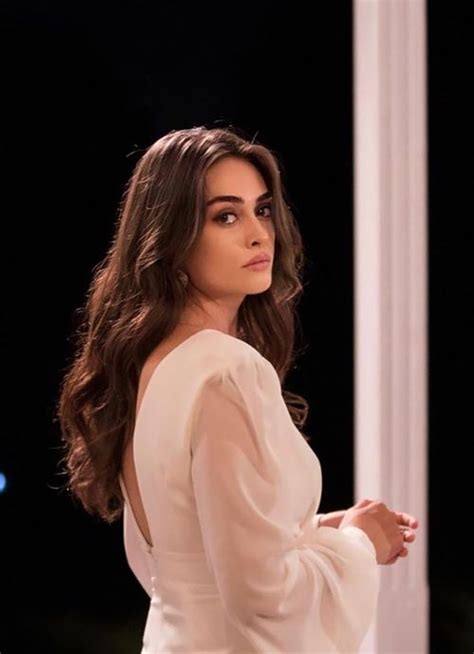 Beautiful Photos Of Esra Bilgi Turkish Actress From Ramo And
