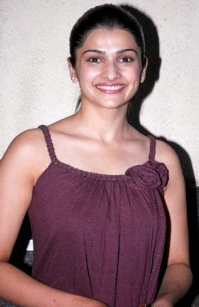 Hot Actresses Pictures And Gossips Hot Pictures Of Prachi Desai One Of