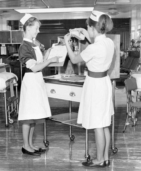 Nurses Sister And Nurse 1960s Nurses Uniforms And Ladies Workwear Flickr