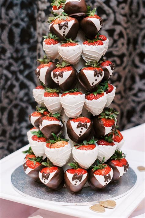 Delicious Wedding Chocolate Covered Strawberries Wedding Chocolate
