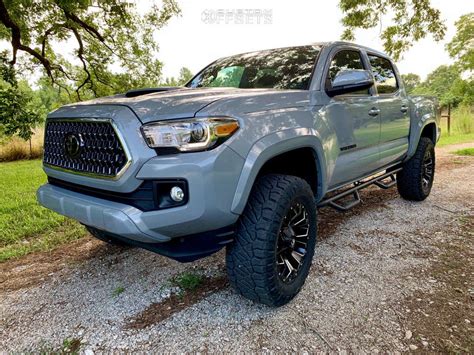 2018 Toyota Tacoma With 18x9 1 Fuel Assault And 28565r18 Nitto Ridge