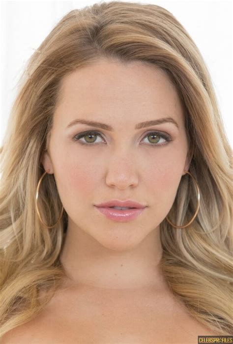 Mia Malkova Wiki Net Worth Profile Marriage And Biography Celebs Profiles