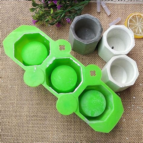 Take the look in an industrial, modern or glam direction, depending on your decor. Handmade Silicone Mould for Succulent Plants Small Craft ...