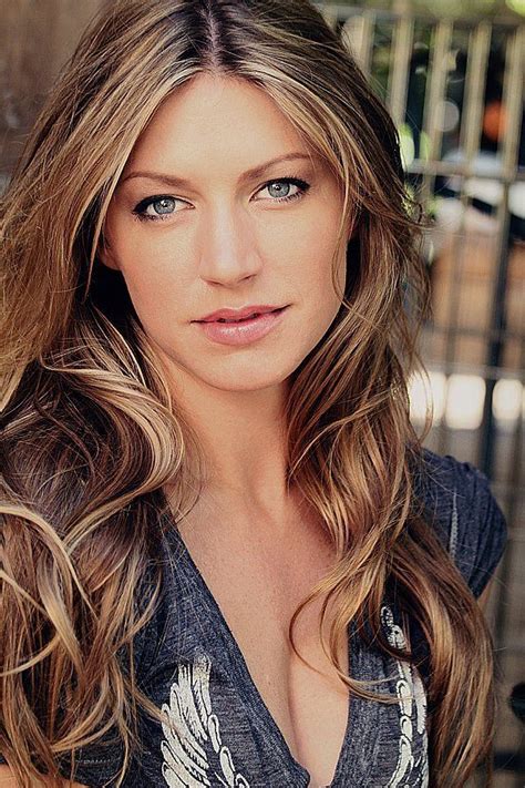 Pictures And Photos Of Jes Macallan Jes Macallan Hair Lady Lovely Locks