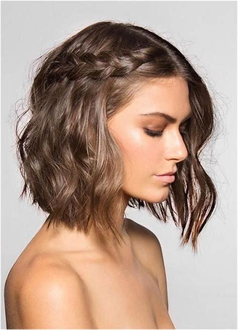 14 Attractive Graduation Hairstyles For Short Hair Cute Prom