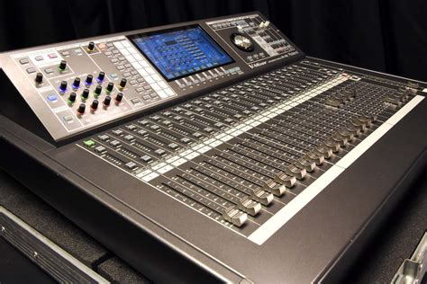 Roland M 480 Digital Mixing Console Gearwise Av And Stage Equipment