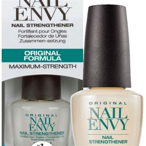 The 7 Best Nail Strengtheners Of 2019