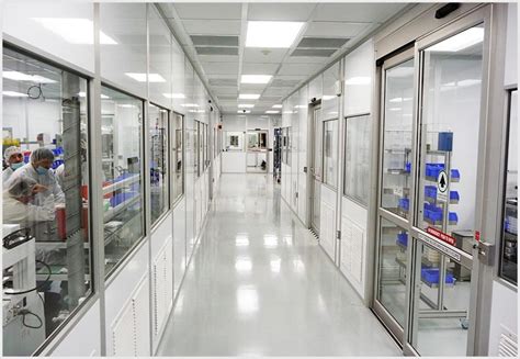 Pharma and clean room robots have proven to help improve working conditions in hospital and pharmacy settings. Medical Device Cleanrooms, Cleanroom Ceilings, Turnkey ...