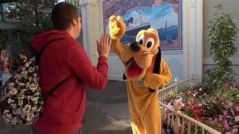 Meet And Greet With Pluto At Disneyland Paris Youtube