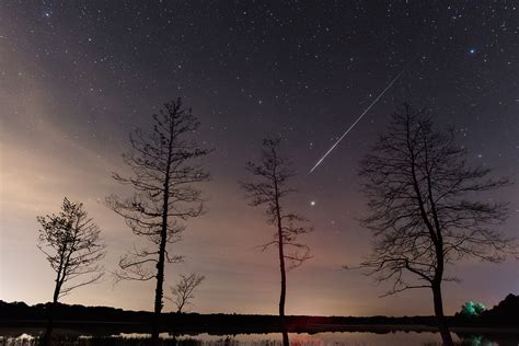 How To Watch The Spectacular Leonid Meteor Shower Tonight Trendradars