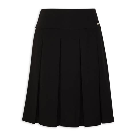 black pleated skirt 3112240 finnigans