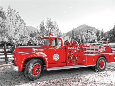 Vintage Fire Truck Photograph By Lisa Beth Mckinney Photography Pixels