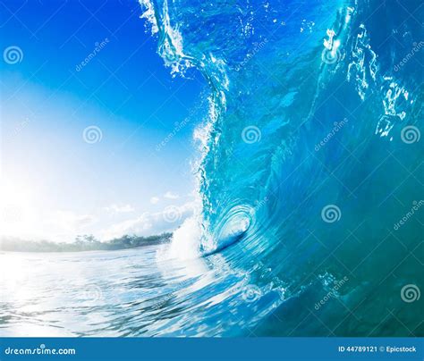 Big Blue Ocean Wave Splash Stock Image Image Of Landscape 44789121