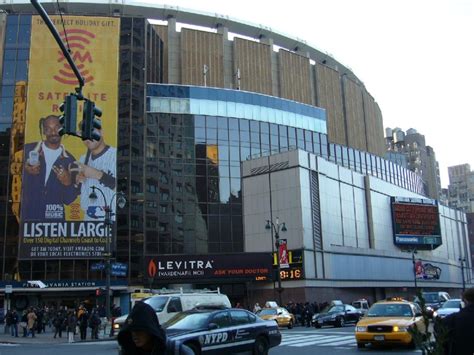 We recommend booking madison square garden tours ahead of time to secure your spot. Fun Sights to See Around Madison Square Garden