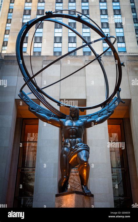Atlas Sculpture Rockefeller Center Tour Of Madison Square Park Nyc