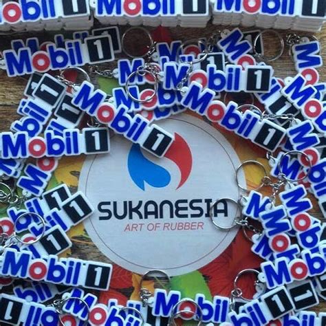 Sukanesia Souvenir Karet Indonesia — Gantungan Kunci Karet Promosi