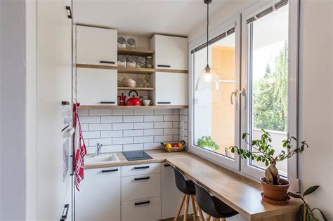 You might want to design and decorate nowadays there are so many tiny kitchen ideas you may applied in your home or apartment. Small Kitchen Ideas for Tiny Apartments