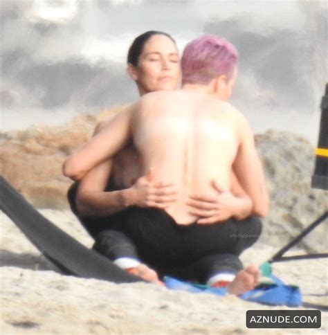 Megan Rapinoe And Sue Bird During A Romantic Photoshoot On The Beach In Malibu Aznude