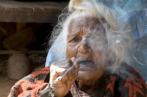 Meet The Year Old Woman Who Smokes Cigarettes A Day