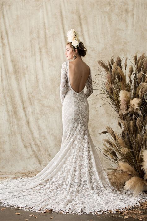 Elisabeth Long Sleeved Wedding Dress Dreamers And Lovers