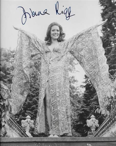 Diana Rigg ‘on Her Majesty’s Secret Service’ 1969 Regis Autographs