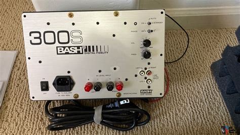 Bash 300s Digital Subwoofer Plate Amplifier 300 Watt Rms Photo 3305766