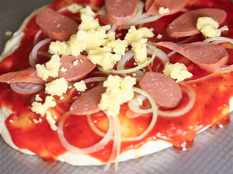 In terms of yeast, going for the fresh one is the best option but you can also opt for the dry yeast. pizza crust recipe no yeast self rising flour