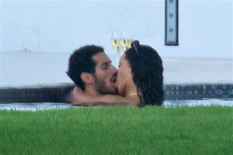 Rihanna Having Sex In The Pool Scandal Planet