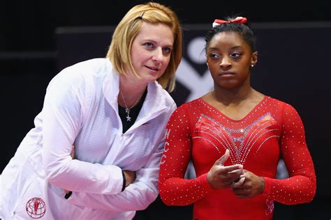 Gymnast Simone Biles Splits From Longtime Coach Aimee Boorman Teen Vogue