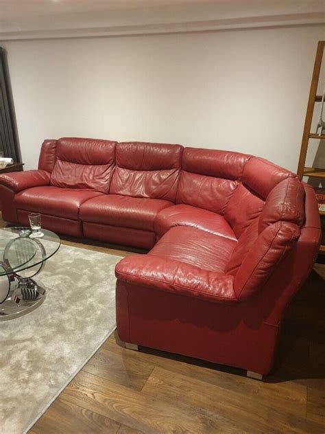 Leather Corner 5 Seater Sofa With Reclining Seats In Welwyn