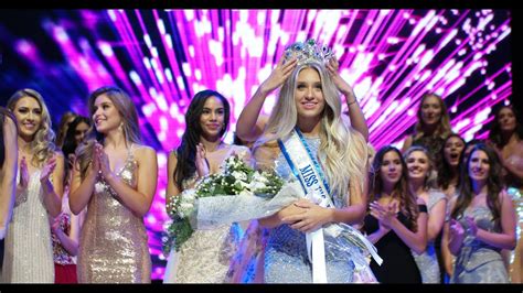 The Crowning Of Miss World Canada 2018 Hanna Begovic Youtube