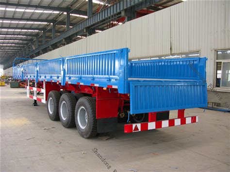 Shandong Fudeng Automobile Coltd 40ft 3 Axle Container Flatbed 80