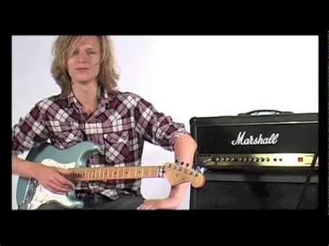 There are a few main sections to the song. How to play Smells Like Teen Spirit by Nirvana - Guitar ...