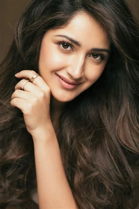 Actress Sayesha Saigal Beautiful Images 633404 Galleries And Hd Images