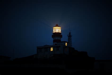 무료 이미지 연안 빛 등대 밤 새벽 분위기 황혼 저녁 반사 탑 어둠 조명 3888x2592