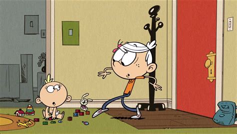Image S1e02a Lily Playingpng The Loud House Encyclopedia Fandom