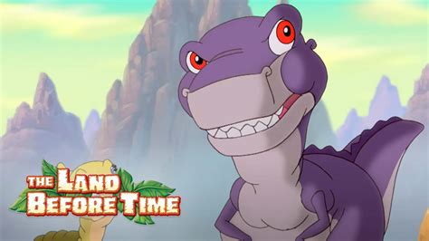 Chomper Protects His Friends The Land Before Time Youtube