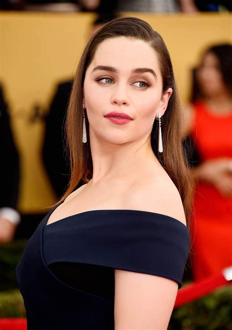 Terminator Genisys Actress Emilia Clarke Full Hd Images And Wallpapers Hd Photos Emilia