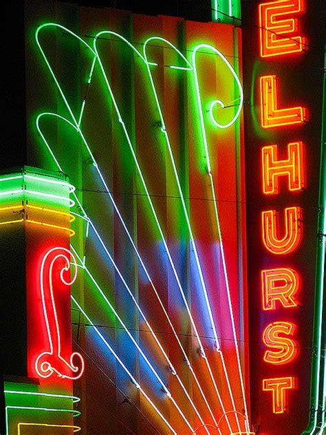 Laurelhurst Theater Portland Oregon Neon Signs Vintage Neon Signs Old Neon Signs