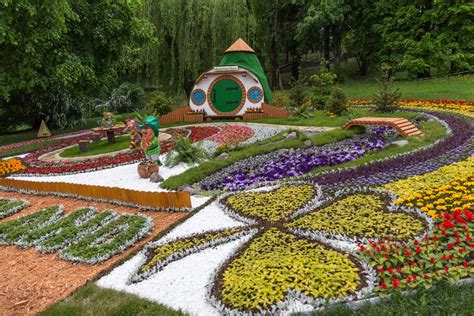flower show european ukraine  kyiv ukraine travel blog
