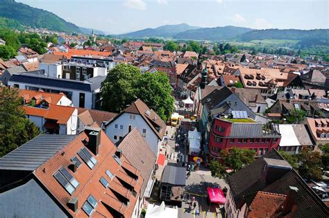 Für viele probleme der nationalelf trägt joachim löw die verantwortung. Waldkirch braucht zukünftig 1350 Wohnungen mehr ...