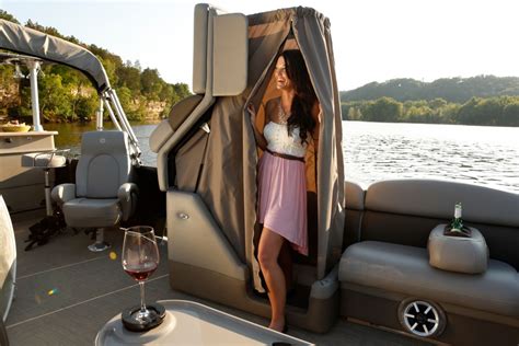 Pontoon Boat Party Luxury Pontoon Boats Boats Luxury Premier Pontoon Pontoon Boat