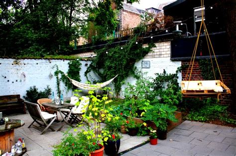 Sülz und klettenberg sind besonders bei medienleuten und universitätsbesuchern sehr beliebt. Ruhige Wohnung in Sülz mit Garten - Wohnung in Köln-Sülz