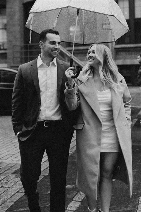 Dumbo, Brooklyn Bar & NYC Skyline Engagement Session — Rajotte